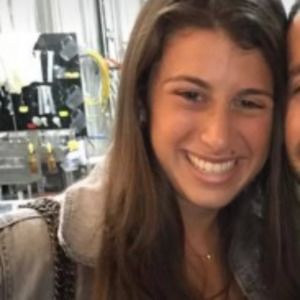 Meet your Posher, Carly